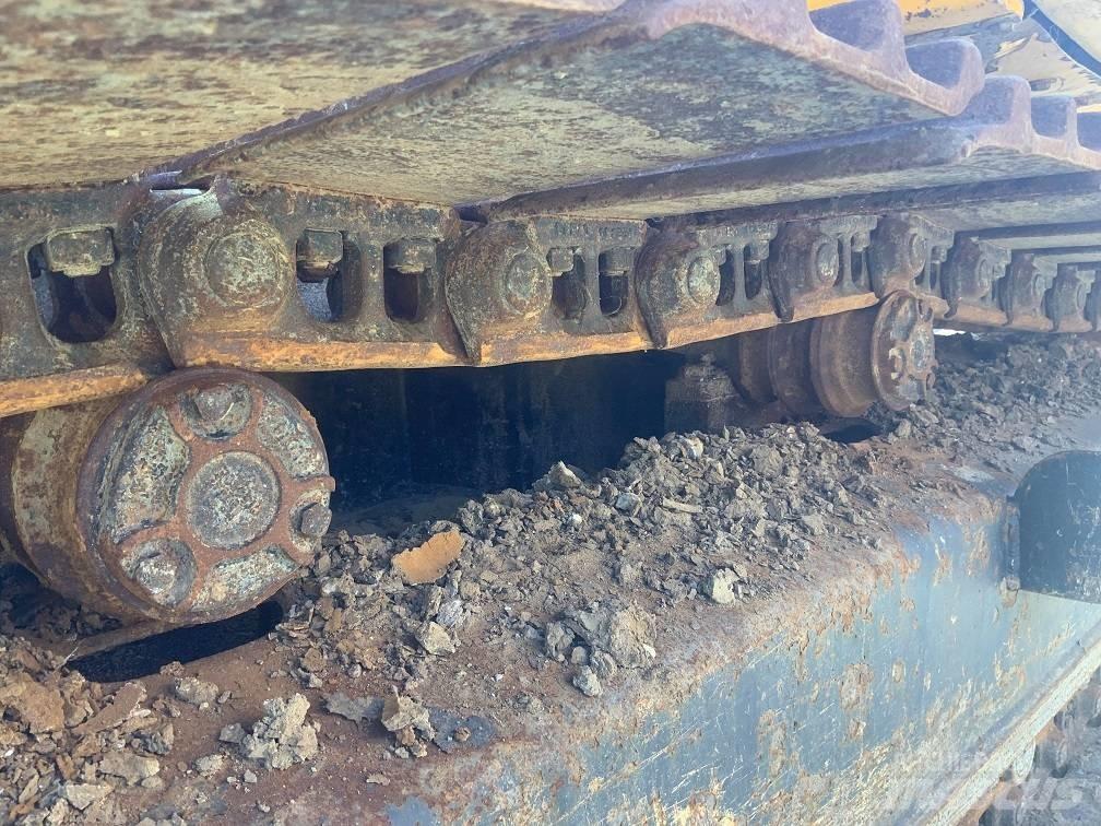 JCB 140X LC Crawler excavators