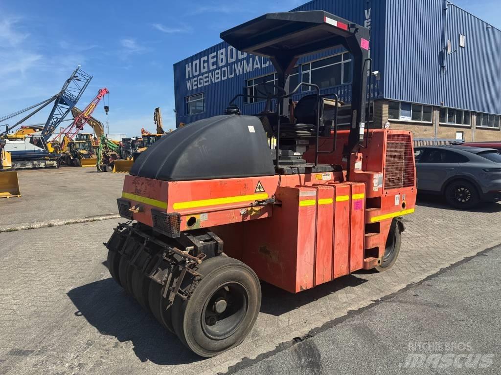 Dynapac CP 142 Pneumatic tired rollers