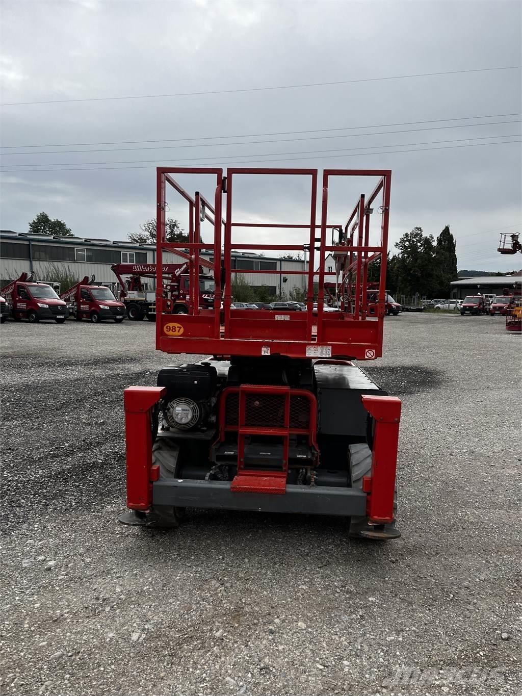 SkyJack SJ 6832 RTE Scissor lifts