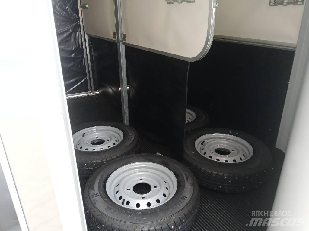  Ifor-Williams HB506 Livestock transport