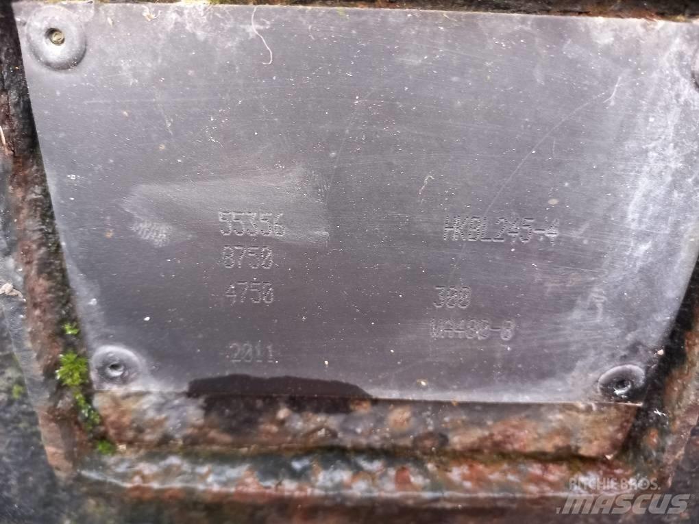 Komatsu WA480-8 Buckets