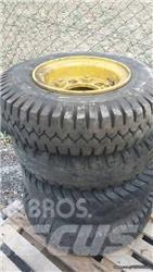 Bobcat 700x12 Tyres, wheels and rims