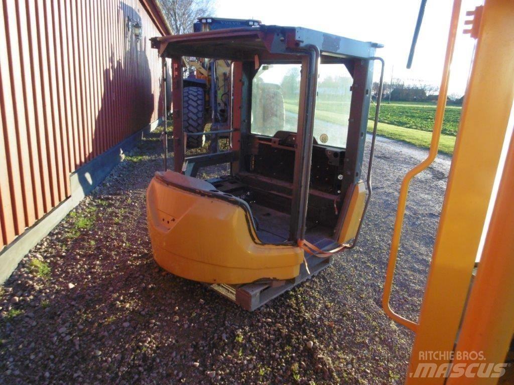  Hytt Volvo L60F Cabins and interior