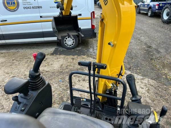 New Holland E17C Tractors