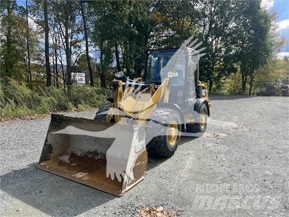 CAT 906M Wheel loaders