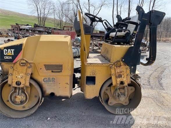 CAT CB24 Single drum rollers