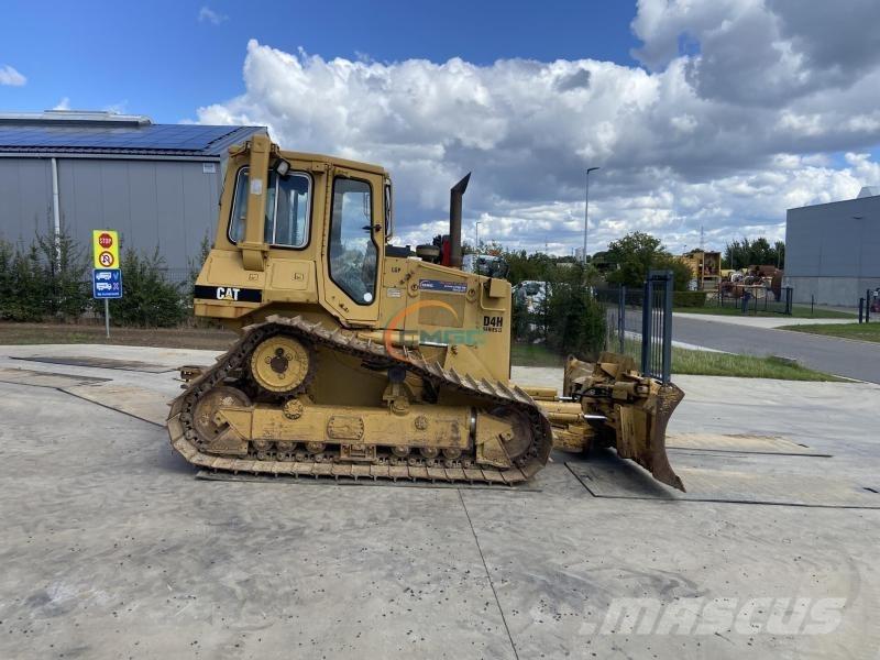 CAT D4H Crawler dozers