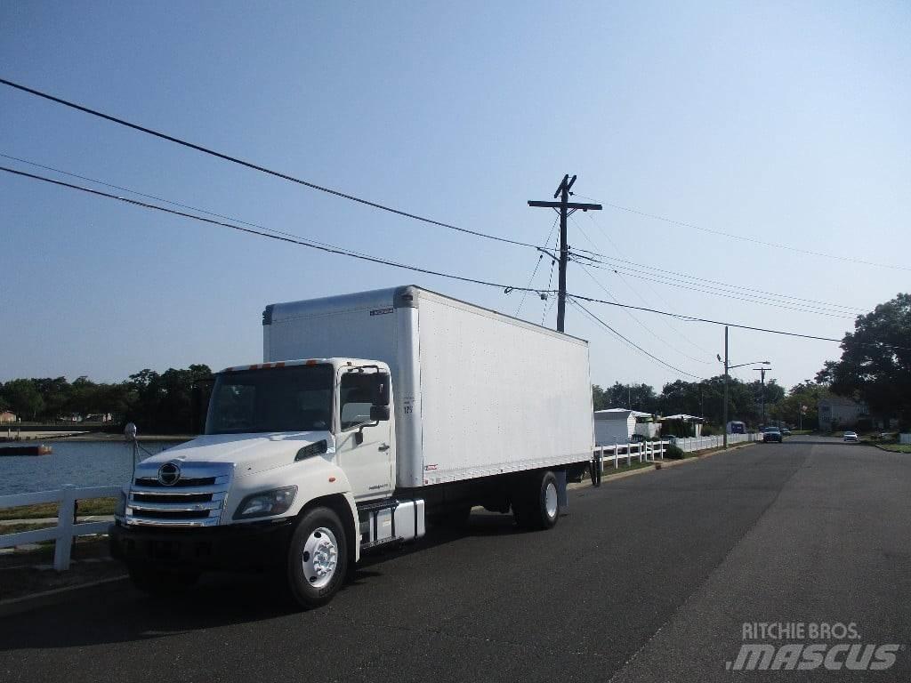 Hino 338 Box trucks