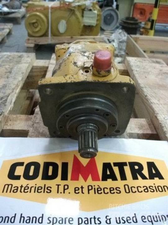 CAT 213 Hydraulics