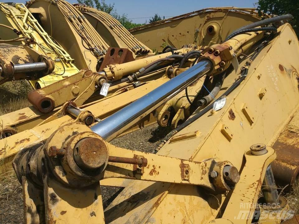 CAT 318B Hydraulics