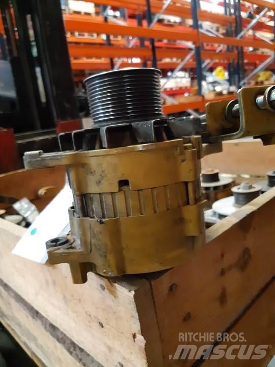 CAT 320DL Engines