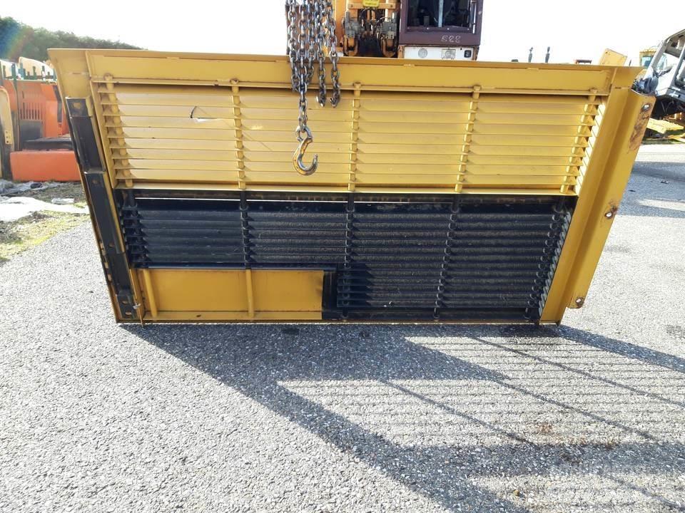 CAT 345C Cabins and interior