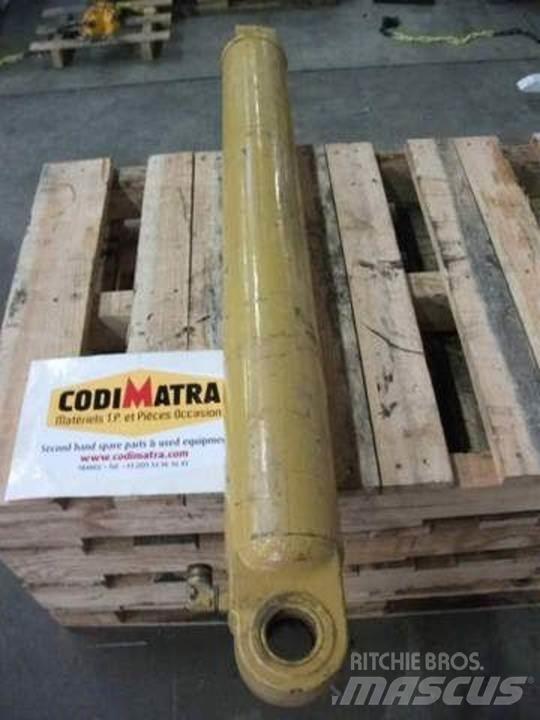 CAT 432D Hydraulics