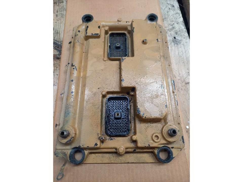 CAT 730 Cabins and interior