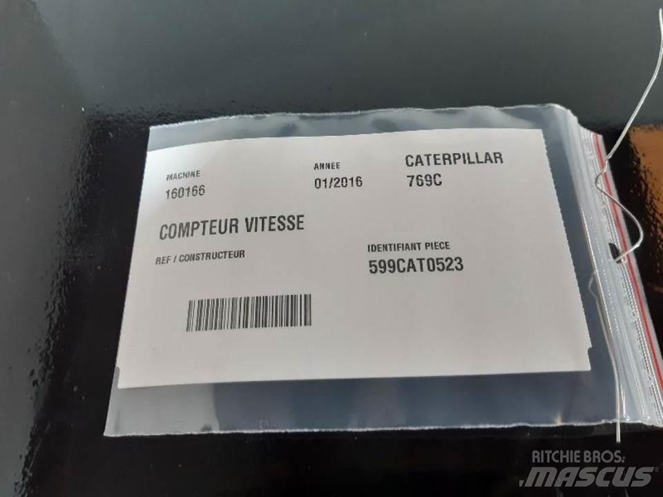 CAT 769C Cabins and interior