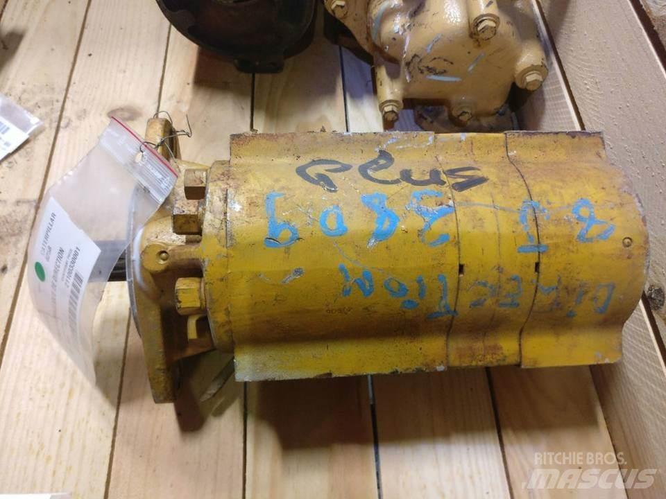CAT 825B Hydraulics