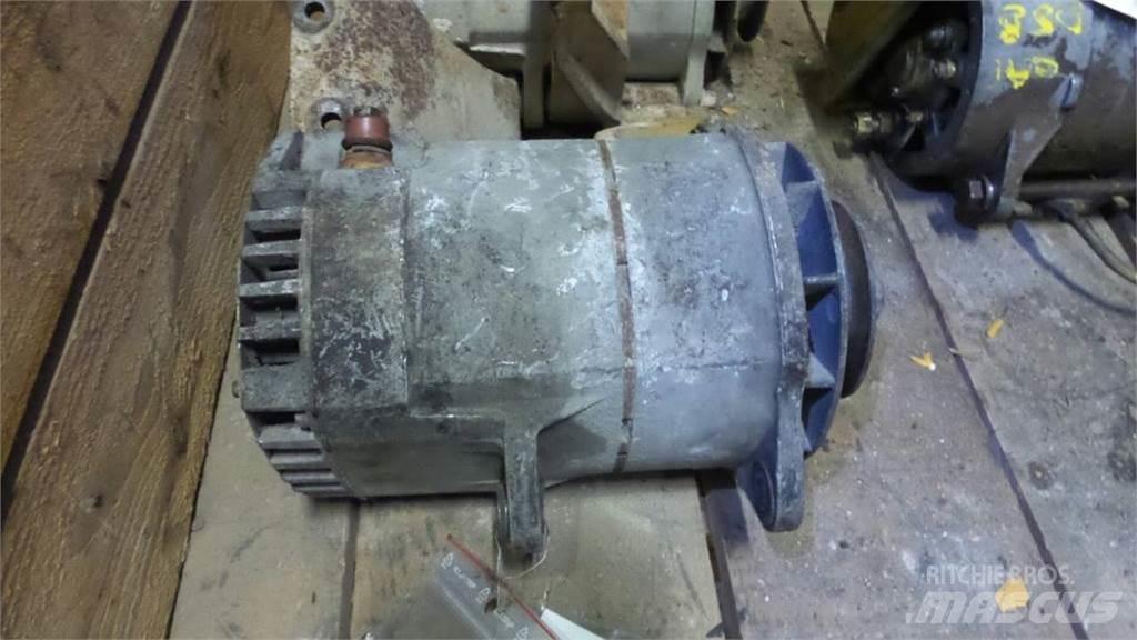 CAT 826G Engines