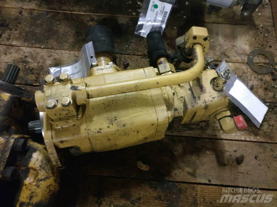 CAT 826G Hydraulics