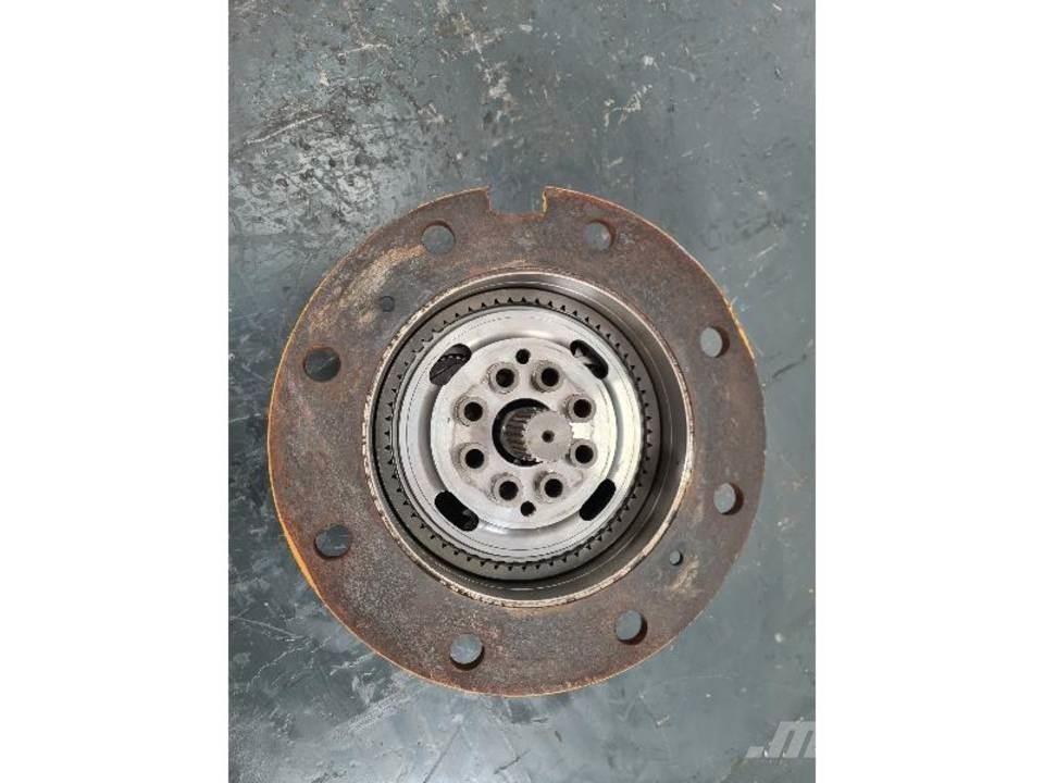 CAT 906H Transmission