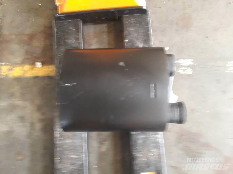 CAT 950B Engines