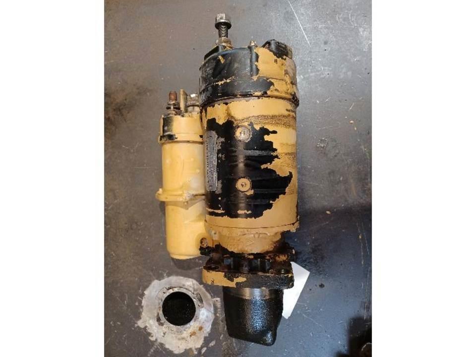 CAT 953C Engines