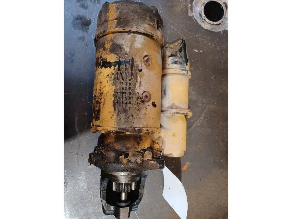 CAT 953C Engines