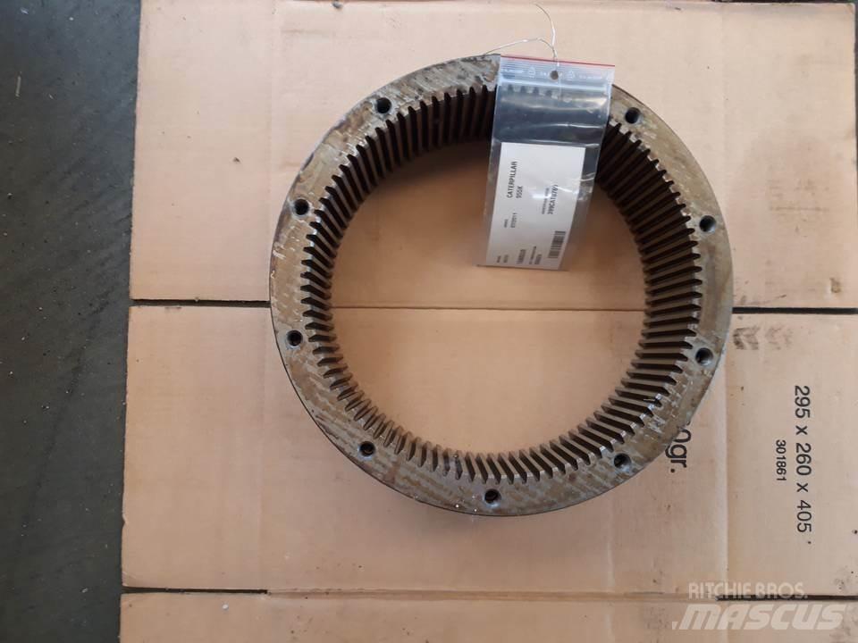 CAT 955K Transmission