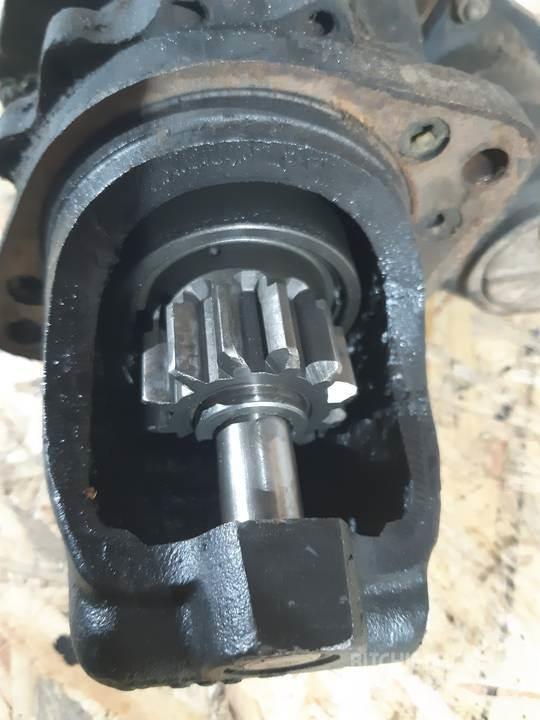 CAT 963B Engines