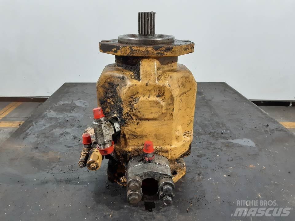CAT 963D Hydraulics