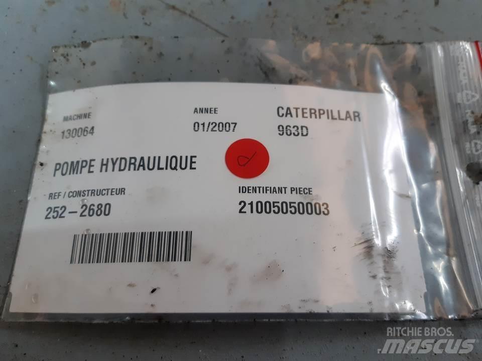 CAT 963D Hydraulics
