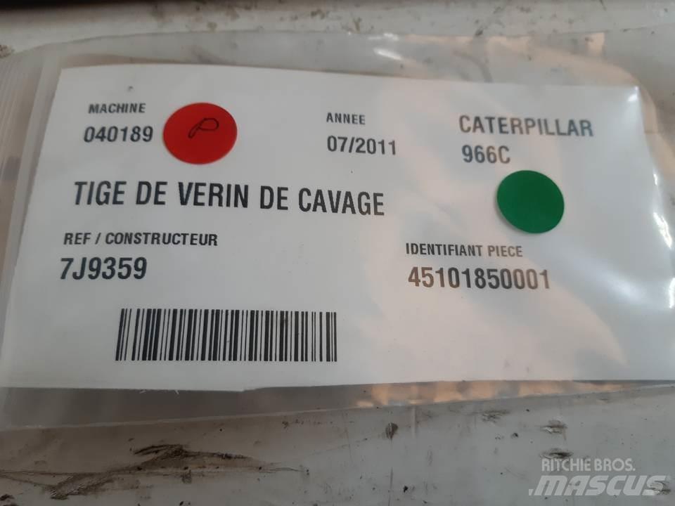 CAT 966C Hydraulics