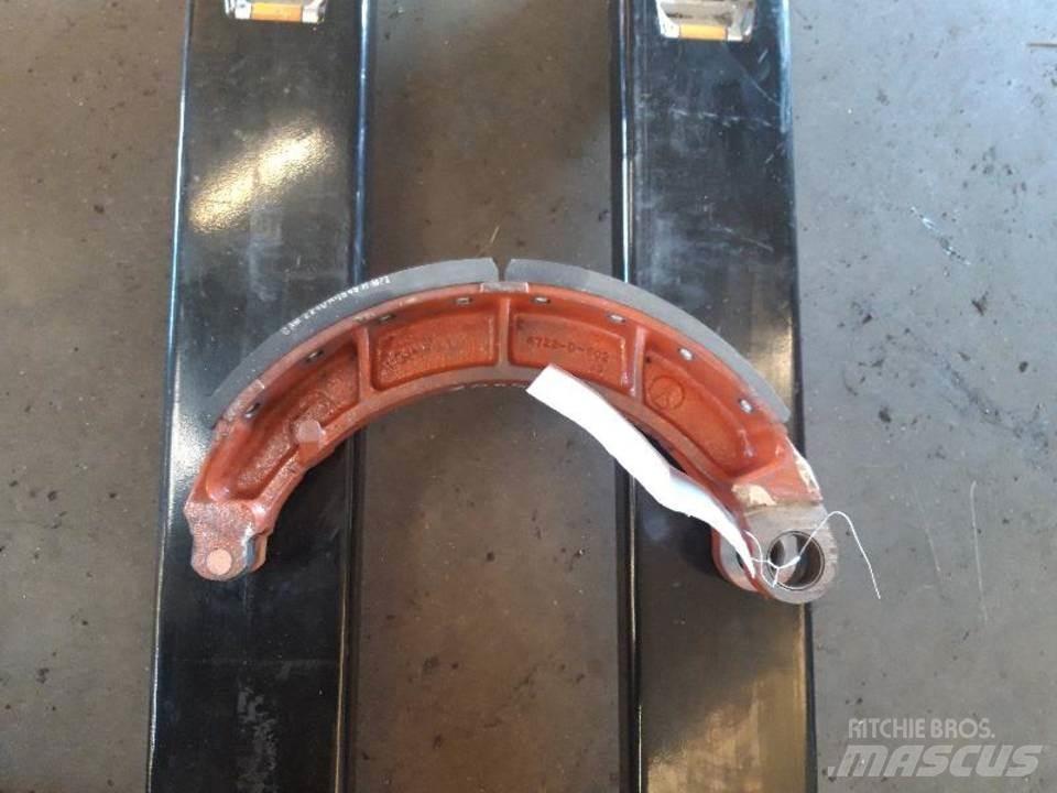 CAT 966C Tracks, chains and undercarriage