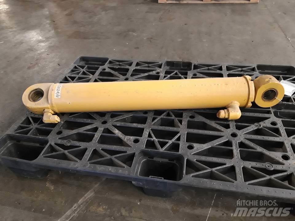 CAT 970F Hydraulics