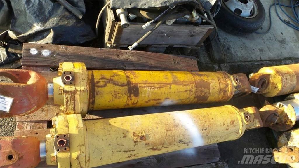 CAT 980C Hydraulics