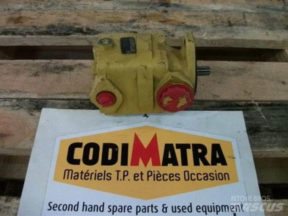 CAT CS563 Hydraulics