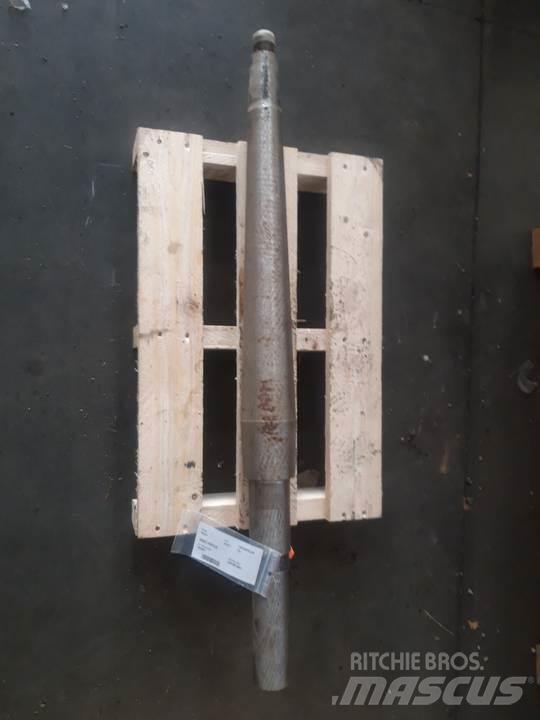 CAT D5 Transmission