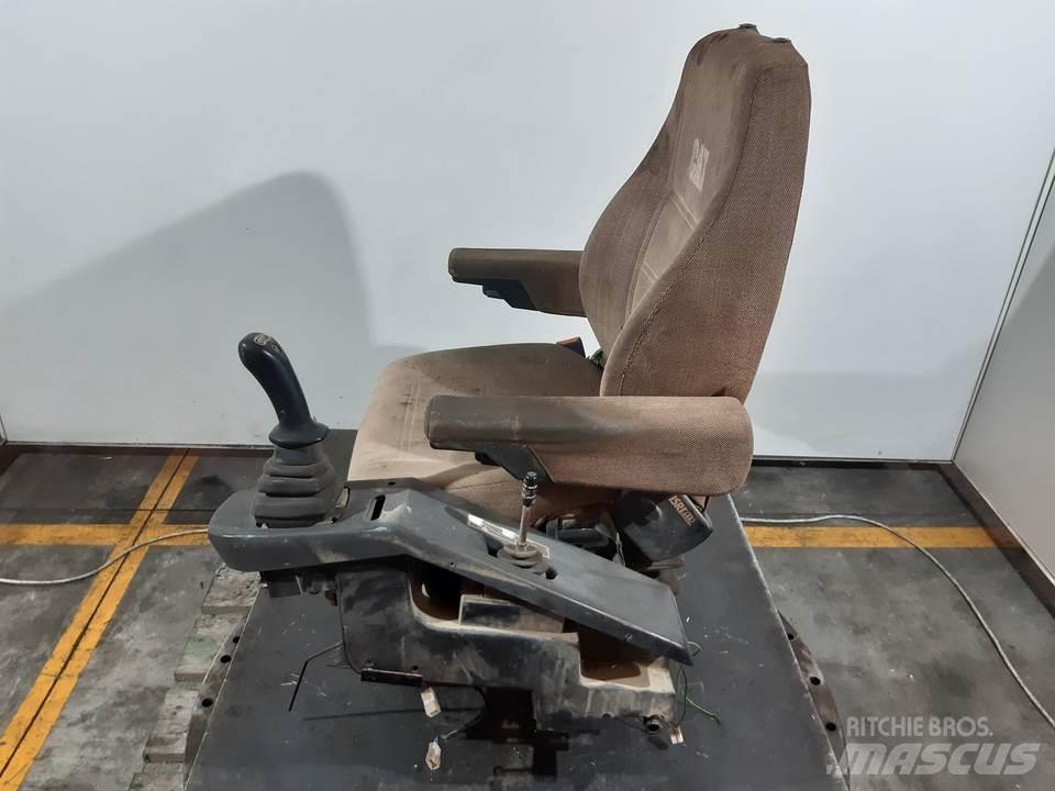 CAT M312 Cabins and interior