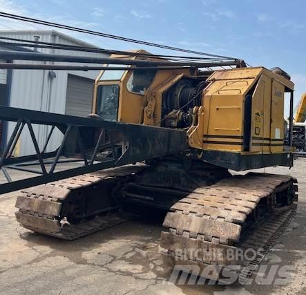 American 5299 Track mounted cranes