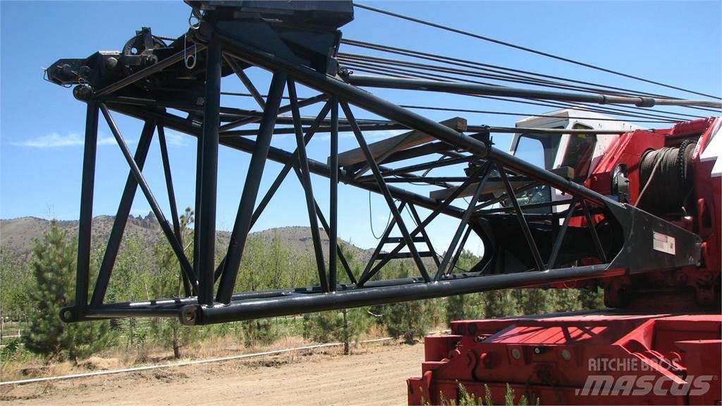 American 7530 All terrain cranes
