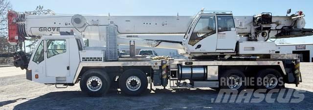 Grove TMS9000E All terrain cranes