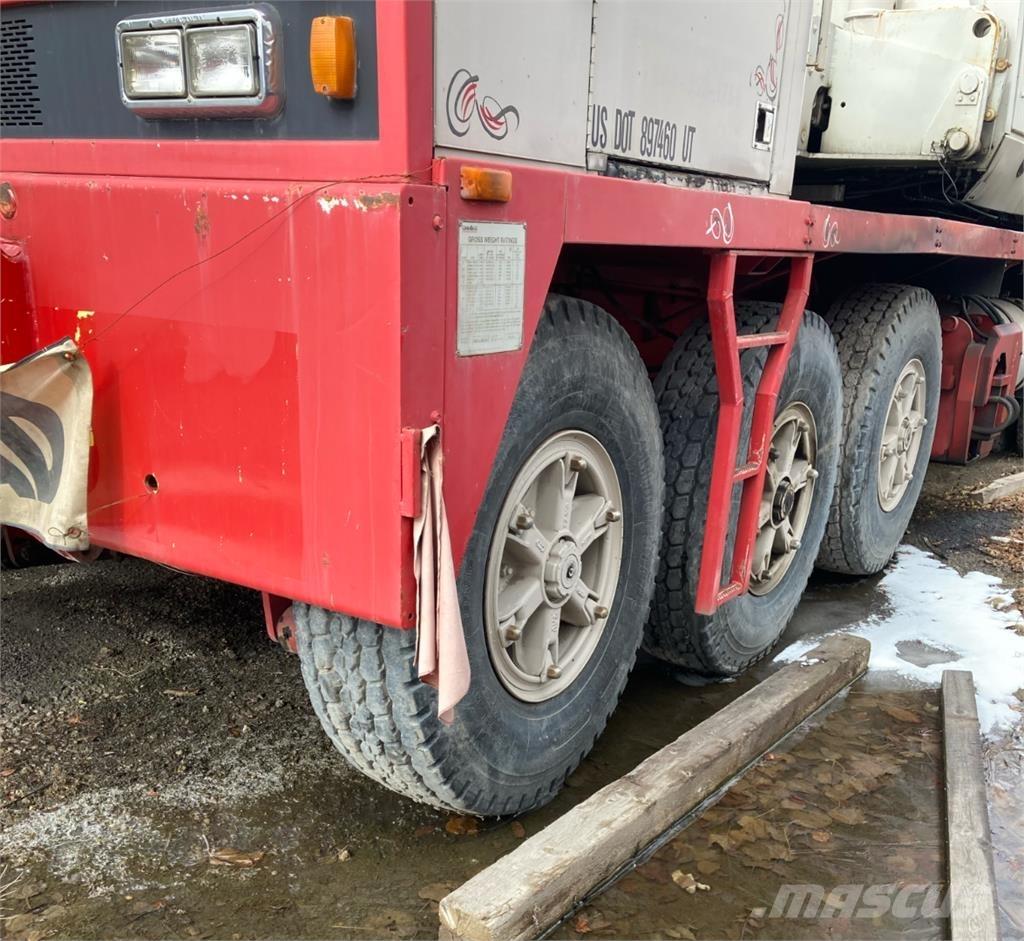 Link-Belt HC-268 All terrain cranes