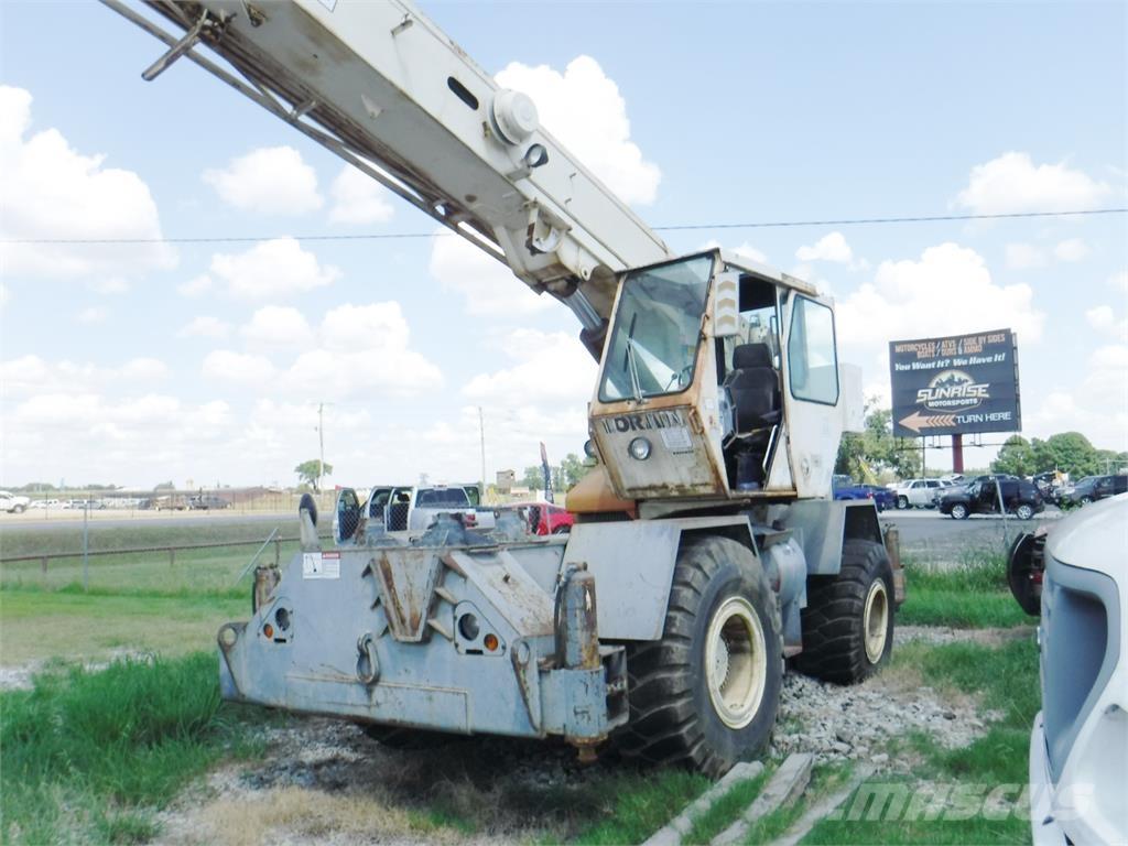 Lorain LRT 275D Rough terrain cranes