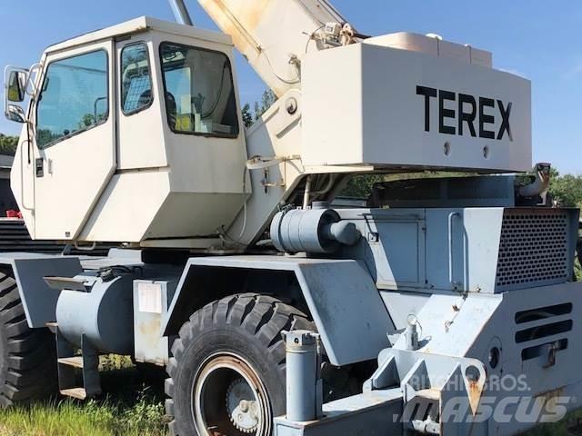 Terex RT230E Rough terrain cranes