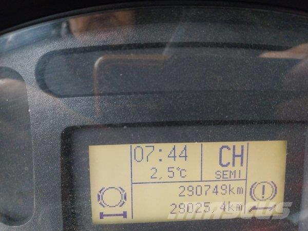 Iveco Trakker 450 Tipper trucks