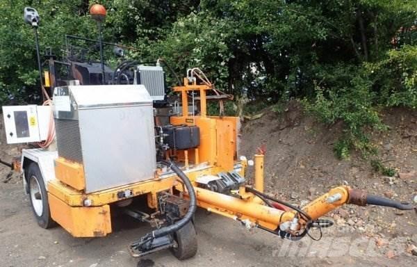  _JINÉ (DE) AGT - VK 700 S Asphalt recycling