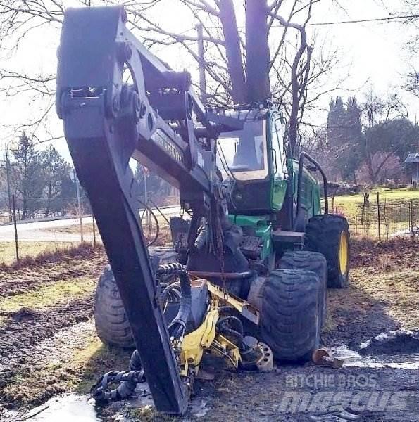 John Deere 1270 E 6W Feller bunchers