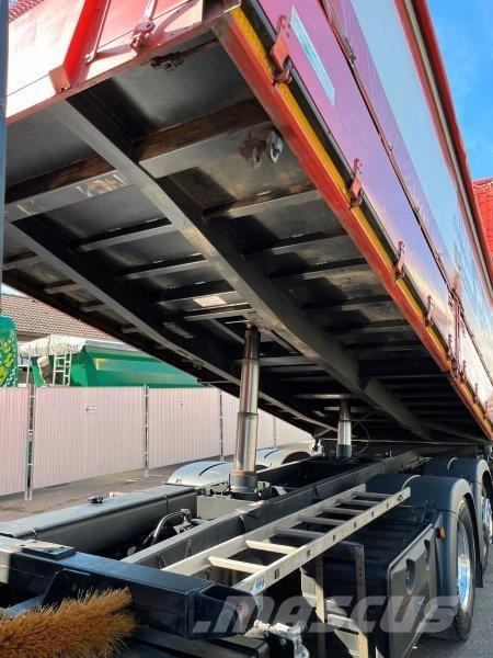 MAN TGX 26.510 Tipper trucks