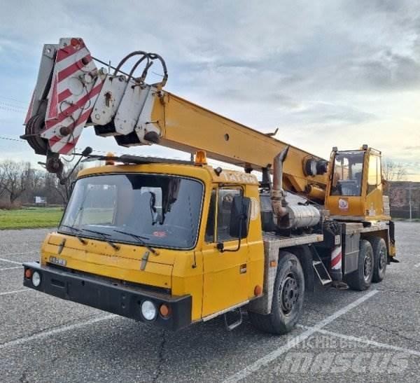 Tatra T815 +AD 28 (ČKD) Truck mounted cranes