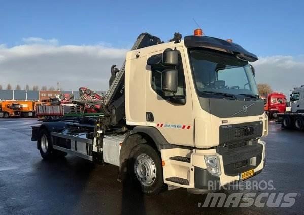 Volvo EE250 Truck mounted cranes
