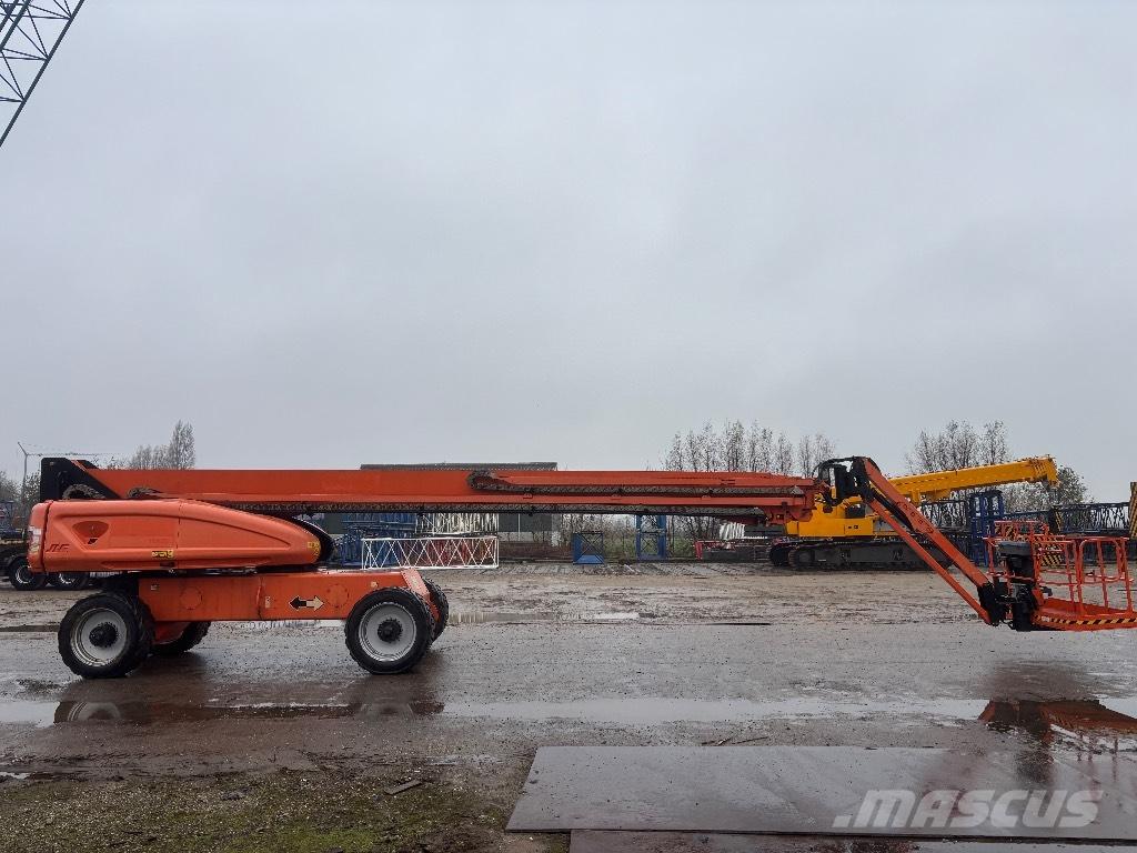 JLG 1350 SJP Telescopic boom lifts